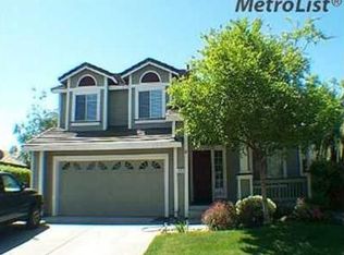 436 Hummingbird Dr, Lodi, CA 95240