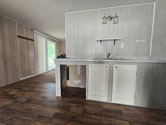 3rd image of 3150 NE 36th Ave Lot 293
