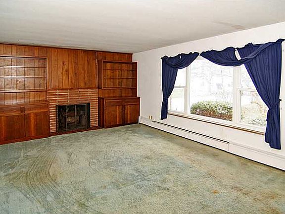 5th image of 3107 W South Dr