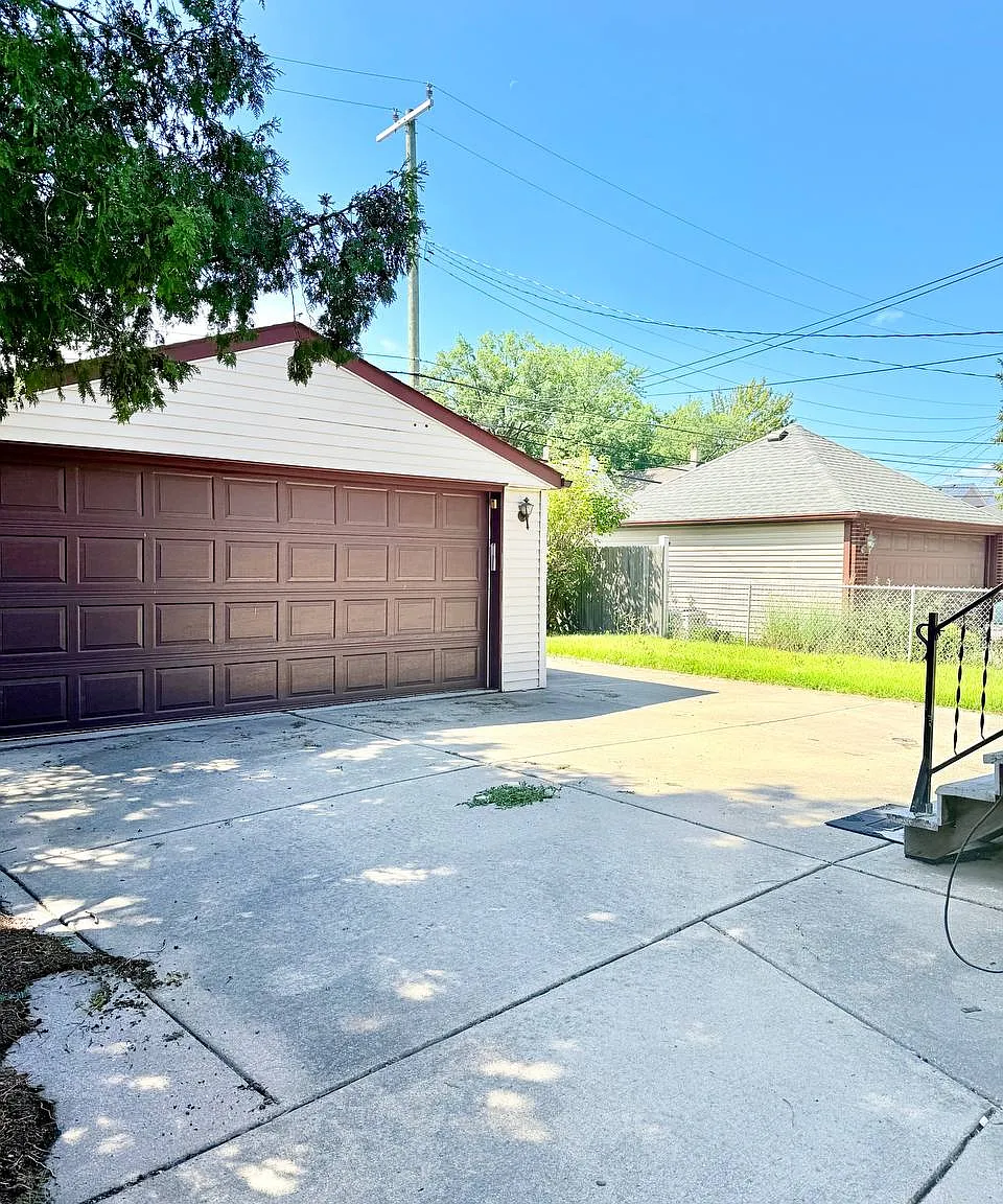 3 bed, 1468 sqft, $1,800 — Photo 3