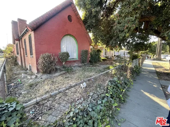 758 E 78th St, Los Angeles, CA 90001