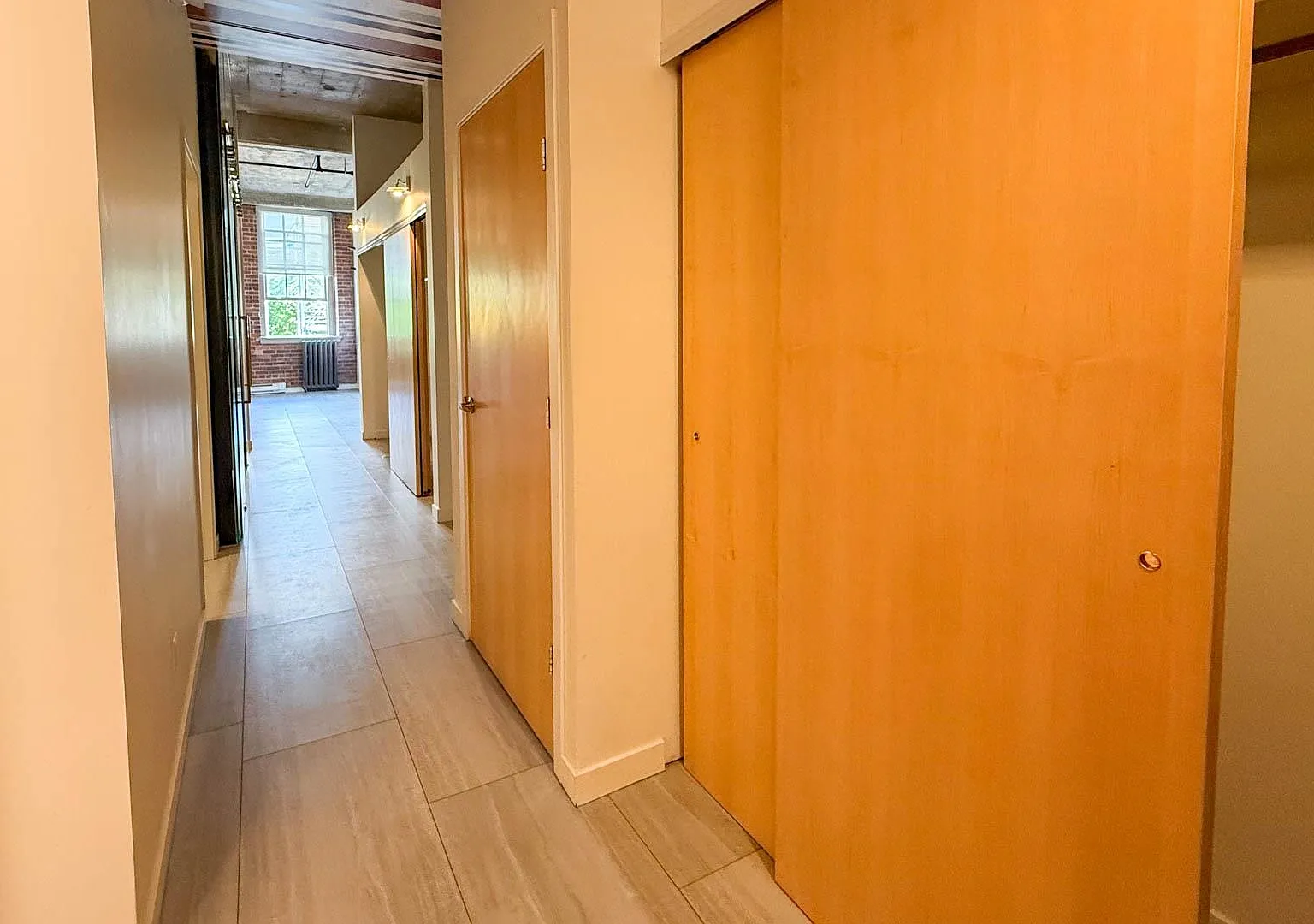 1 bed, 725 sqft, $2,500 — Photo 2