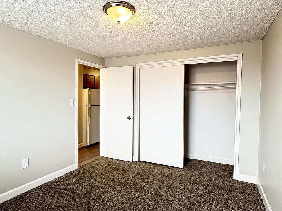 Cozy, Plush Carpeting