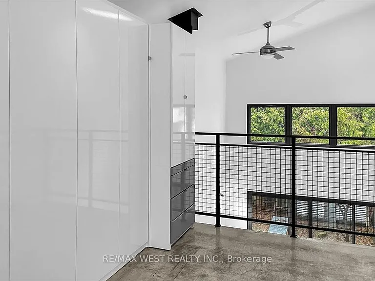 781 Craven Rd — Photo 11