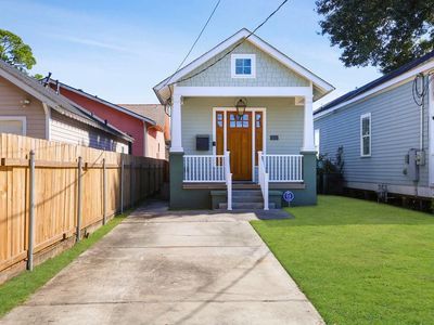 814 Monroe St, Gretna, LA, 70053