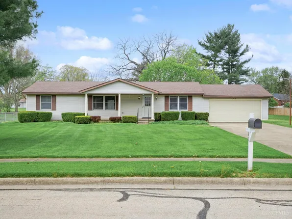 47 Lawnview Dr, Wilmington, OH 45177