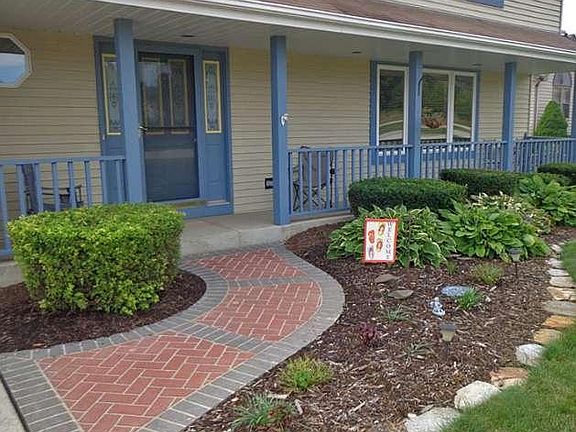2nd image of N6318 Woodland Meadows Dr