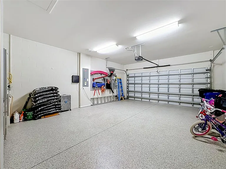 11230 Sandhill Preserve Dr — Photo 37