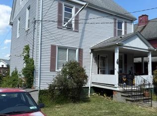 410 Dyckman St, Peekskill, NY 10566