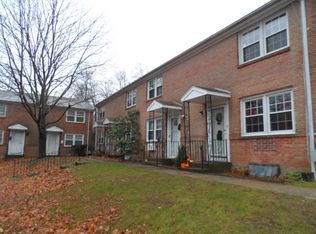 70 Huntington Rd APT 10, New Haven, CT 06512