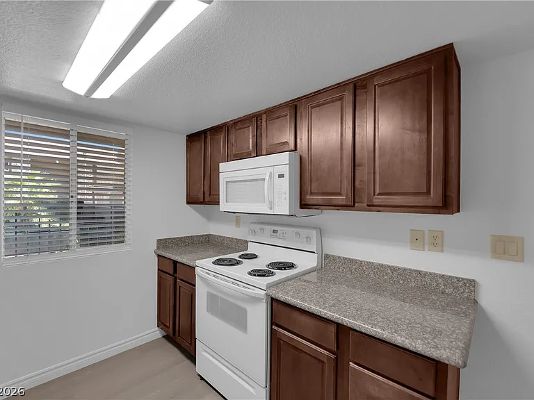 5295 Indian River Dr #301 — Photo 10