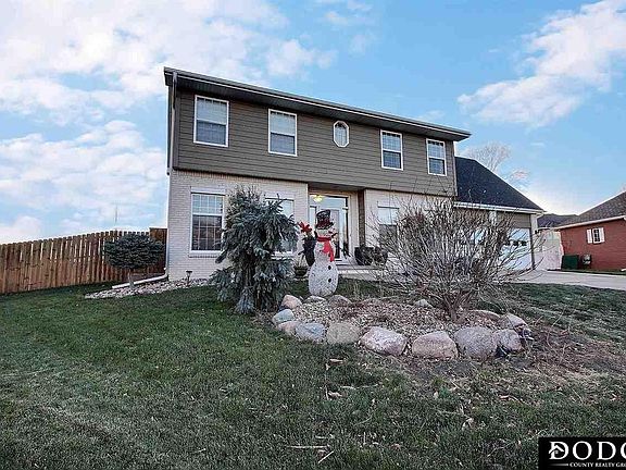 5th image of 2711 Brentwood Dr