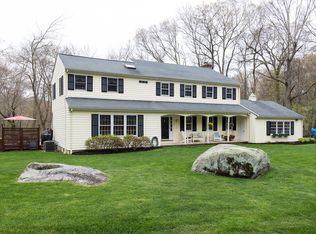 6 Acorn Rd, Madison, CT 06443