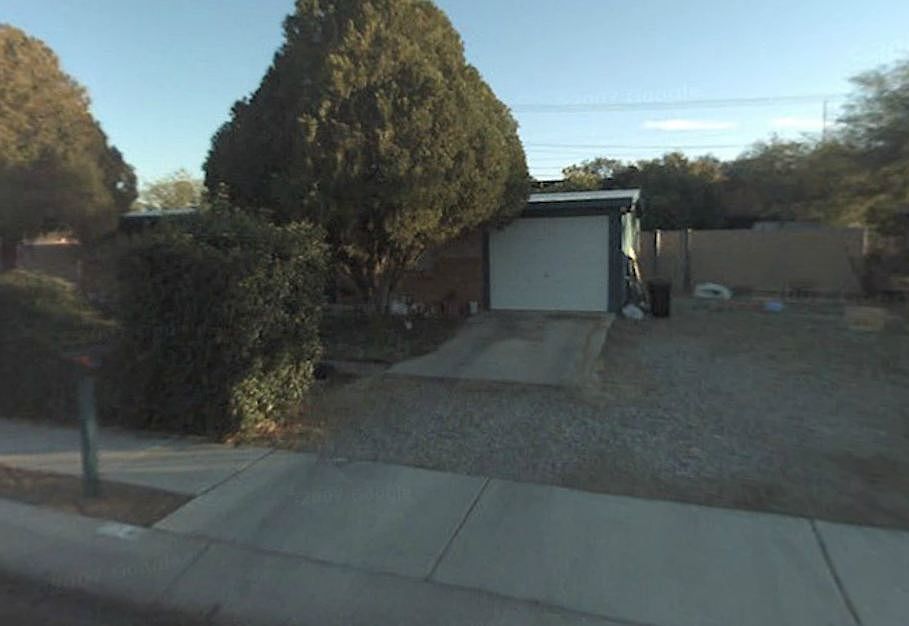2nd image of 5248 E 28th St