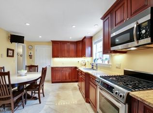 71 New England Ave #71A-A, Summit, NJ 07901