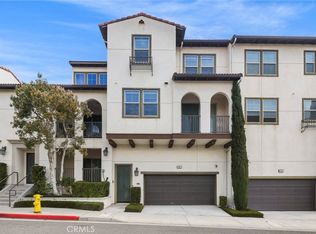 1870 Gladys Ave UNIT 102, Signal Hill, CA 90755
