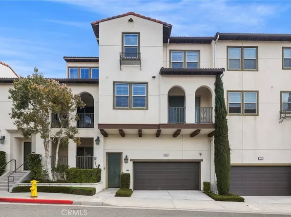 1870 Gladys Ave Unit 102, Signal Hill, CA 90755