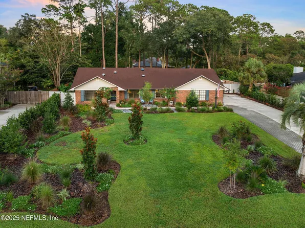 1763 LEYBURN Court, Jacksonville, FL 32223