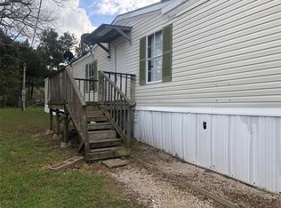 105 Earl Rd, Huntsville, TX 77320