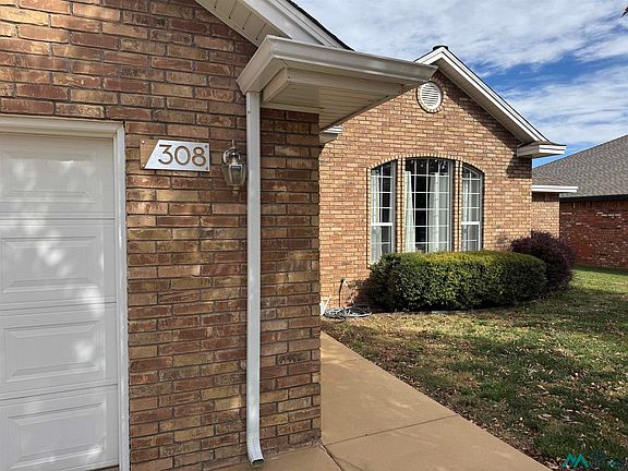 3rd image of 308 Olive Dr