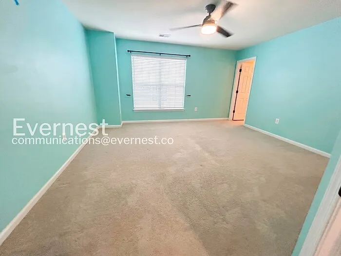 8348 Middle Ruddings Dr — Photo 15