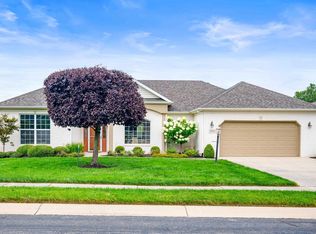5404 Wentworth Ln, Muncie, IN 47304
