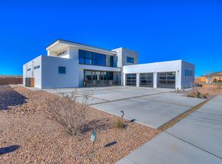 6543 Pato Rd NW, Albuquerque, NM 87120