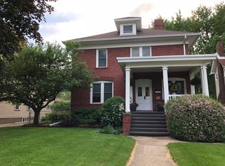 750 N Academy St, Galesburg, IL 61401