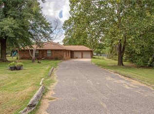 1000 Chestnut Ln, Edmond, OK 73034