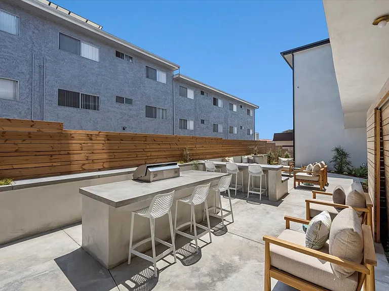 1803 PCH — Photo 17