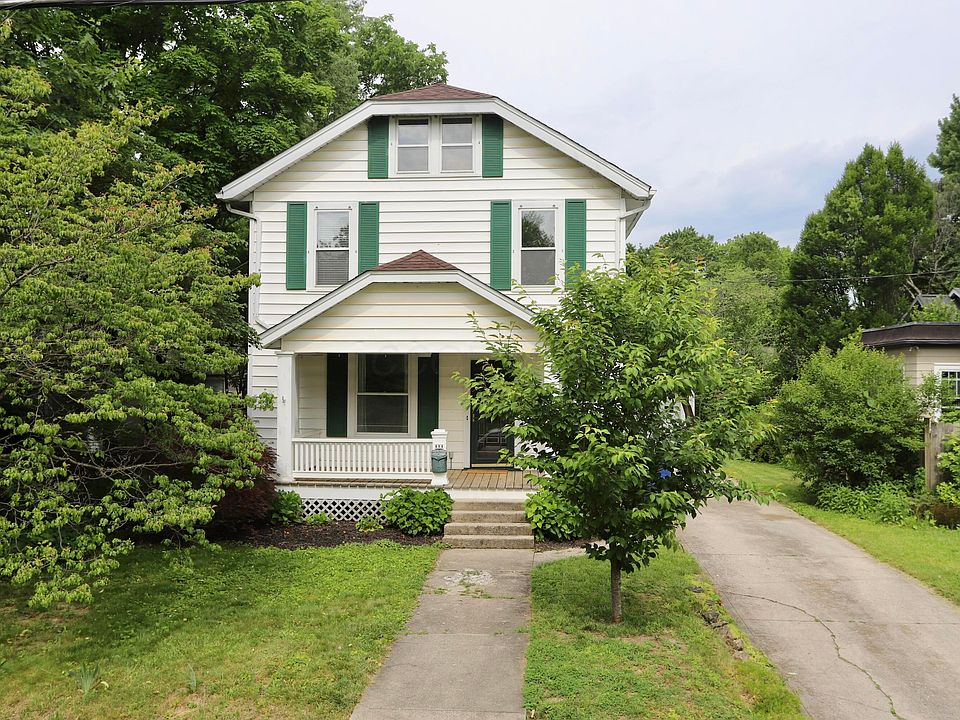 1st image of 111 Campbell St
