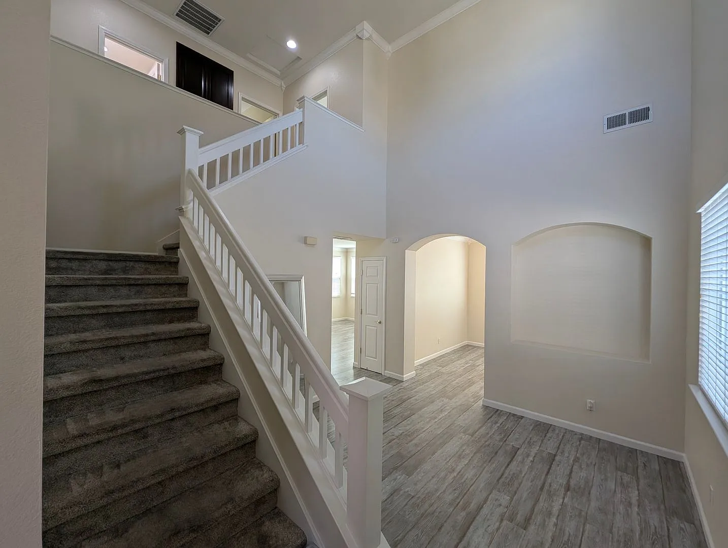 Well-Appointed Fairfield 3/2.5 Home with Excellent Location + Price — Photo 2