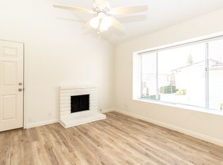 366 Avocado St APT A206, Costa Mesa, CA 92627