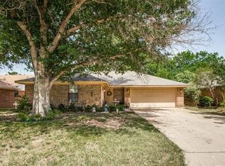 1416 Copper Ridge St, Denton, TX 76209