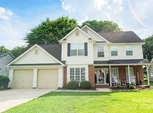 3120 Leicester Dr, Matthews, NC 28104