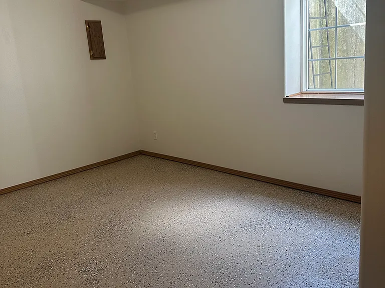 1324 N Rawhide St — Photo 13