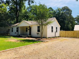 1240 Benton Ln, Denham Springs, LA 70726