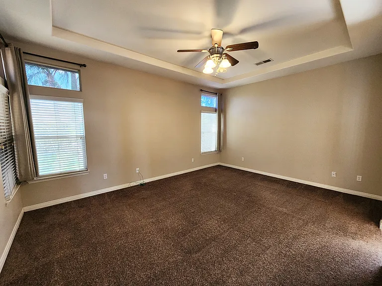 11507 Summit Point Ct — Photo 4