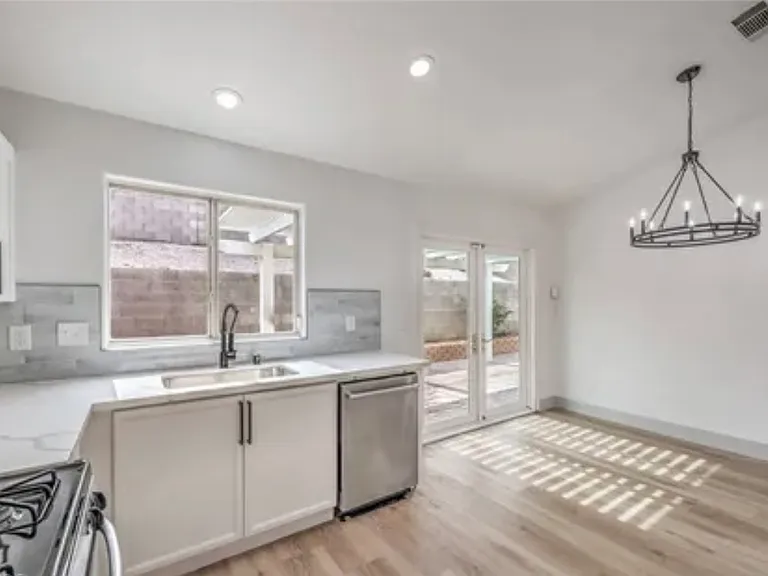 7413 Red Eagle St — Photo 20