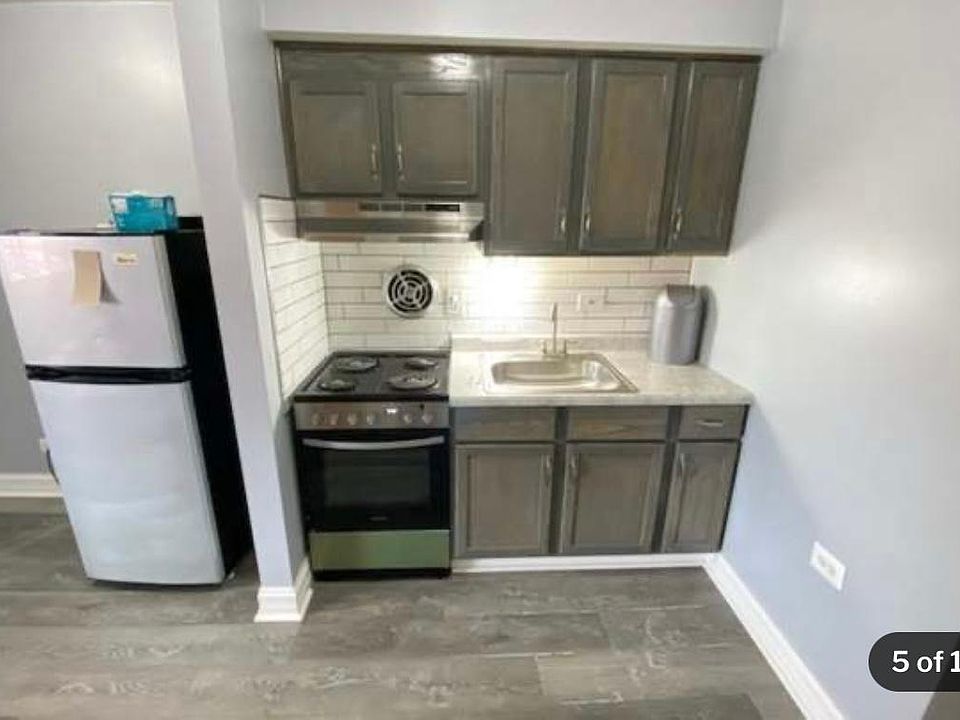 1st image of 4215 W 95th St APT 2B