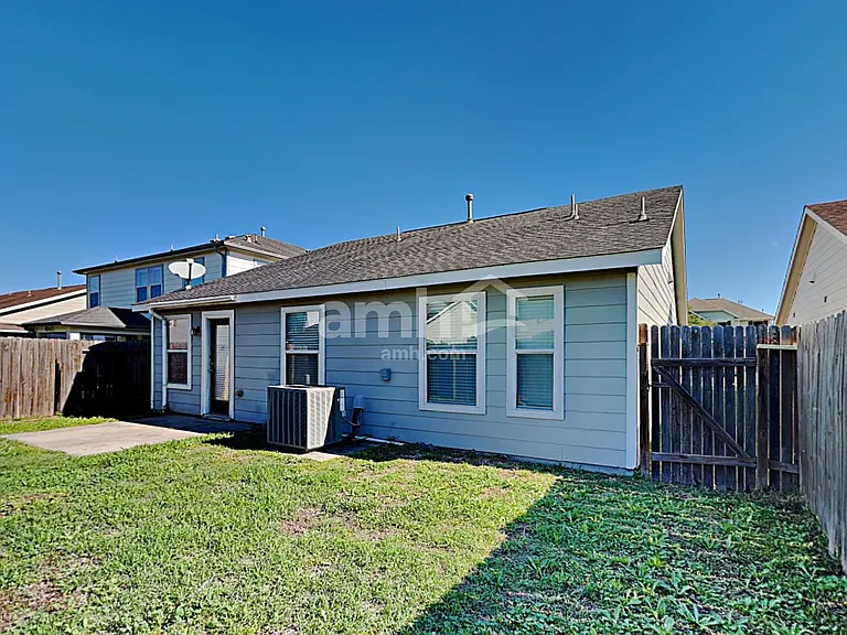 29231 Legends Green Dr — Photo 19