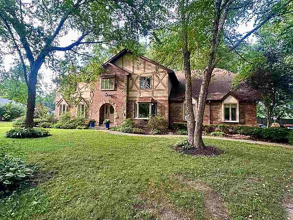 2nd image of 1090 Cedar Ridge Ct
