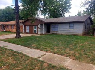 1408 McDonald Dr, Midwest City, OK 73130