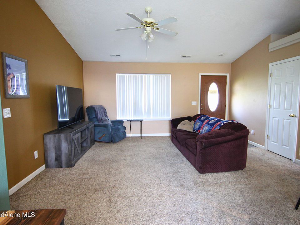 1st image of 3083 E Lapis Ave