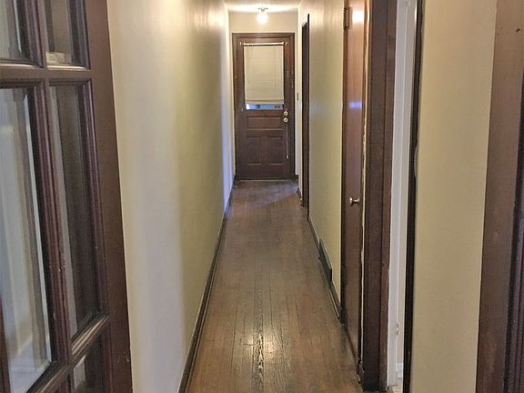 5th image of 3248-3252 Indianola Ave #3248-A