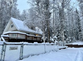 330 E Birch Hill Rd, Fairbanks, AK 99712