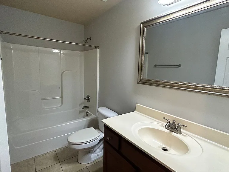 2190 River Park Ct — Photo 8