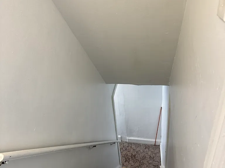 27 E Meehan Ave #2 — Photo 10