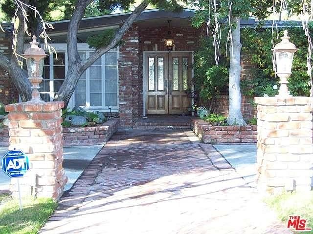 1st image of 4615 Mirador Pl