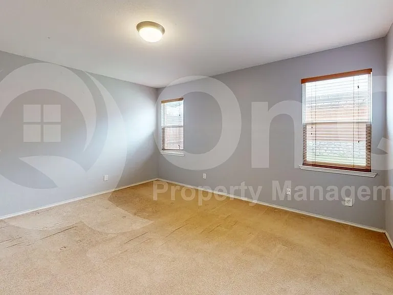 6513 Cartier Ct — Photo 10
